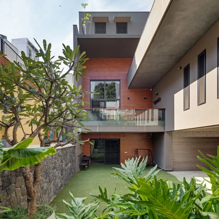 COURTYARD 1 copy