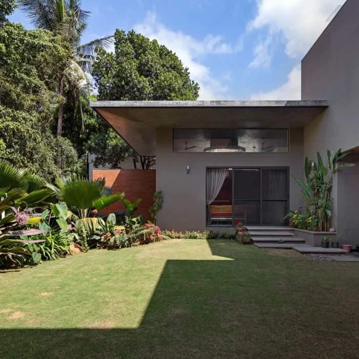 LAWN copy